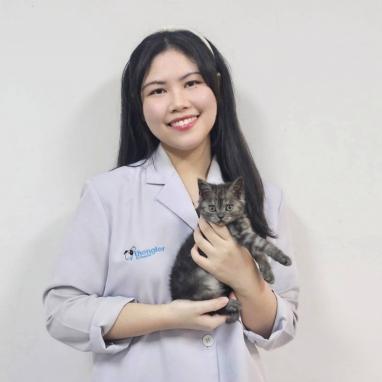 สพ.ญ.นภสร หลักแหลม