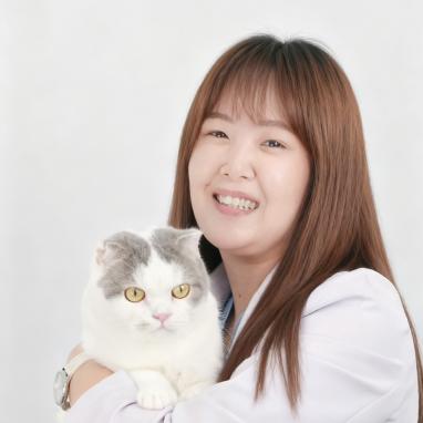สพ.ญ.พนิดา แสนสุขทวีทรัพย์